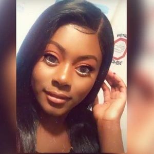 Meet your Posher, Joanna